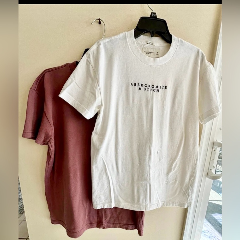 Abercrombie shirt for men bundle of two Size M white & burgundy - Picture 4 of 9